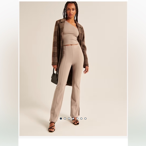 New with tag! Abercrombie Ponte Split-Hem Slim Flare Pant - Picture 5 of 5
